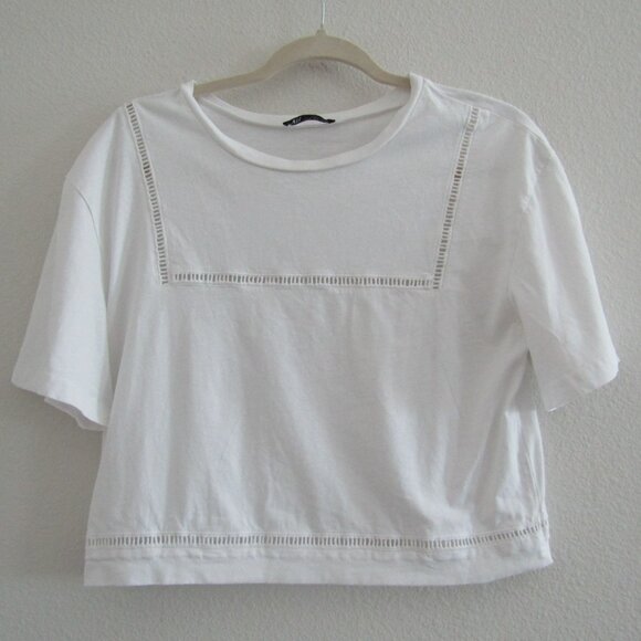Zara Cropped Tee Small White Casual Neutral Elevated Basic Athleisure - Picture 1 of 10
